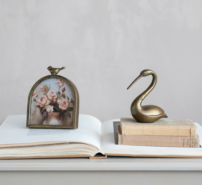 Metal Arched Photo Frame with Bird (Holds 5" x 5" Photo)